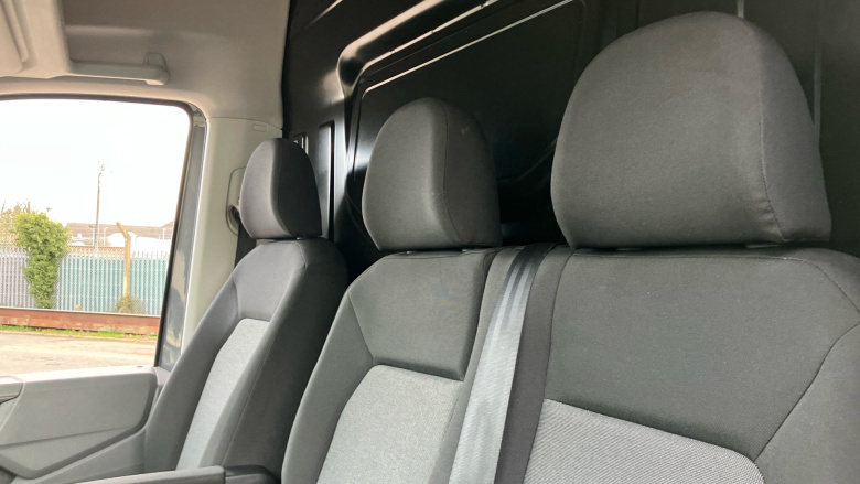 Volkswagen Crafter Cr35 Lwb Diesel 2.0 TDI 140PS Trendline High Roof Van Auto